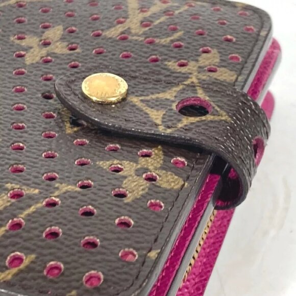 LOUIS VUITTON M95188 MonogramPerfo Compact zip Compact Wallet Folded wallet - Picture 6 of 15